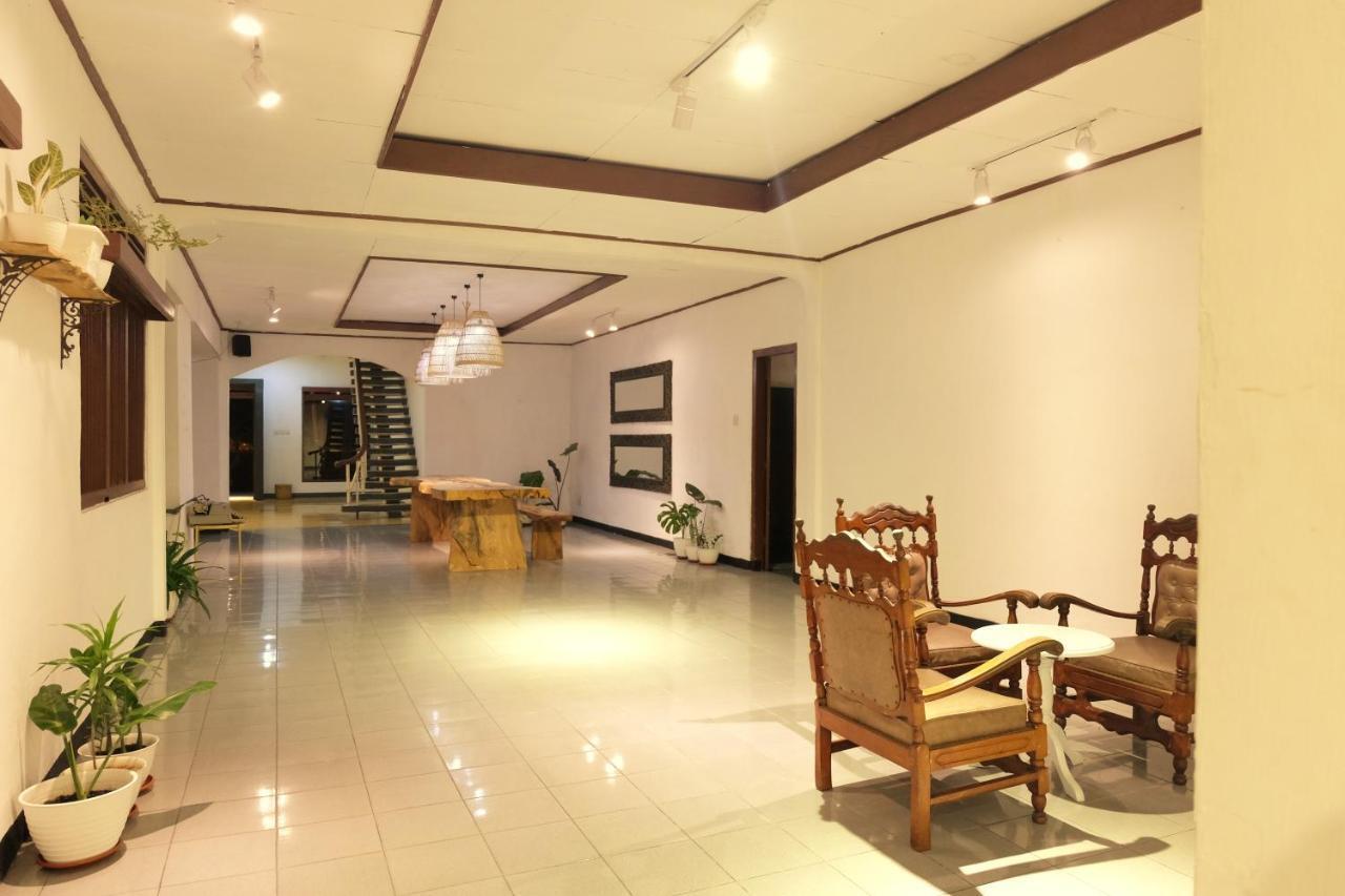 Rarem Bed & Breakfast Μπαντάρ Λαμπούνγκ Εξωτερικό φωτογραφία